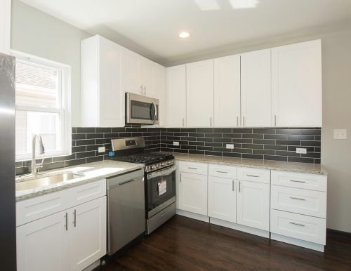 1821 11 Ave, Broadview IL 60153-3109 exterior