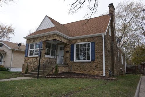 336 Judge Ave, Waukegan, IL 60085-3662