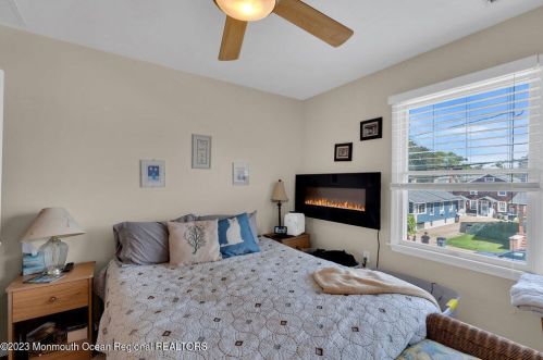 309 Ave, Belmar NJ 07719-2429 exterior