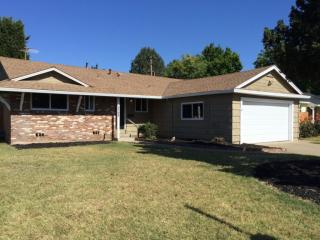 2748 Northview Dr, Sacramento, CA 95833-2124