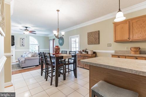 2937 Queensberry Dr, Huntingtown MD 20639-2304 exterior