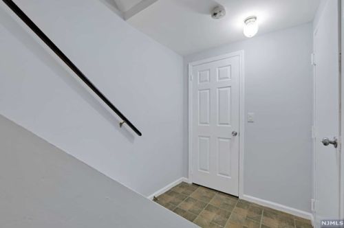 244 Washington Ave, Dumont NJ 07628-2333 exterior