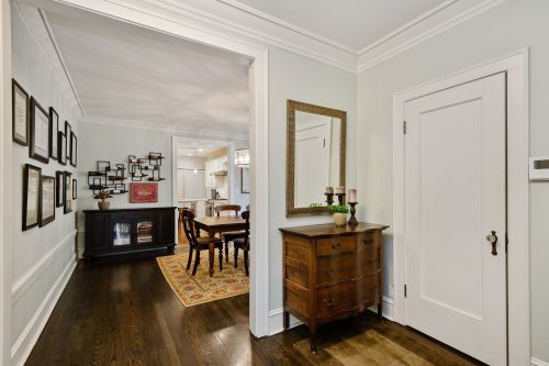 4516 Greenview Ave, Chicago, IL 60640-5435