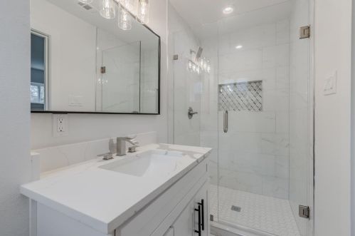 8703 Frst Grn Dr, Dallas TX 75243-4101 exterior