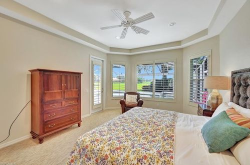1690 Manchester Ct, Naples FL 34109-0429 exterior