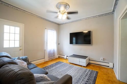 703 28 St, Union City NJ 07087-2305 exterior