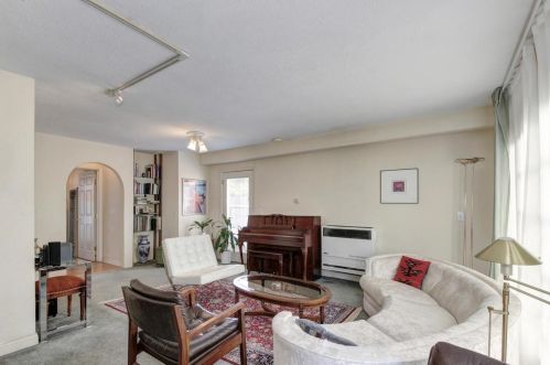 539 J St, Davis CA 95616-2326 exterior