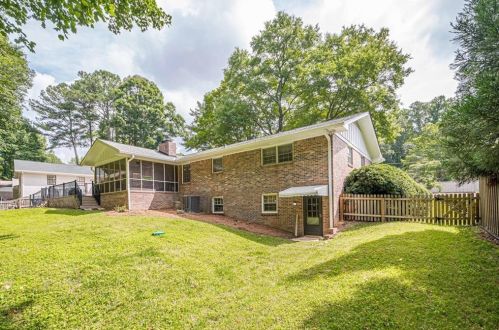 4882 Cambridge Dr, Atlanta GA 30338-5049 exterior