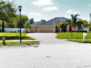 12222 Creek Edge Dr, Riverview, FL 33579-6500