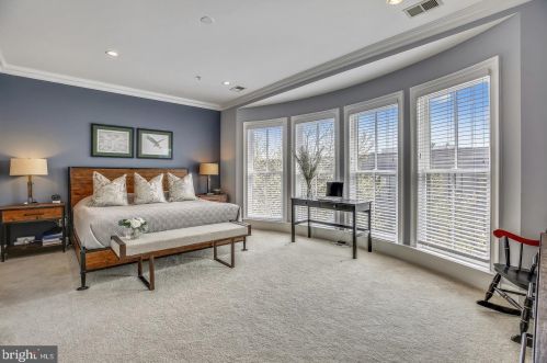 12458 Ansin Circle Dr, Rockville MD  20854-6900 exterior