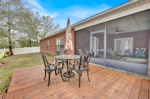 43 Magnolia Lake Dr, Defuniak Springs FL 32433-5252 exterior