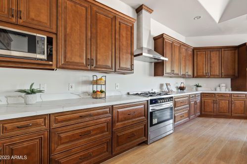 36648 27th Ave, Phoenix AZ 85086-8747 exterior