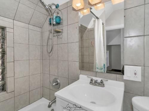 3345 Kedzie Ave, Chicago IL 60632-2728 exterior