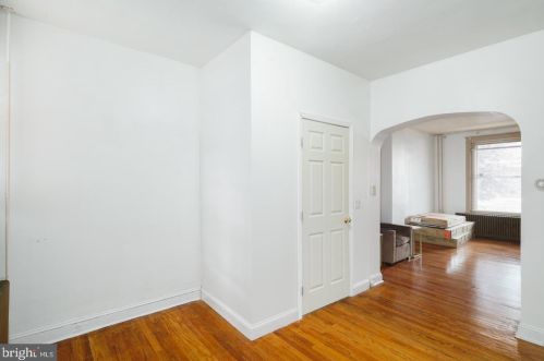 940 66th St, Philadelphia PA  19151-3101 exterior