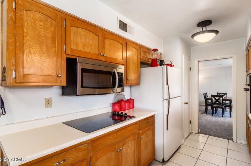 3401 Belmont Ave, Phoenix AZ 85051-6618 exterior