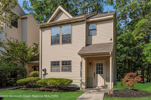 805 Bluebell Dr, Jackson Twp, NJ 08527-4114