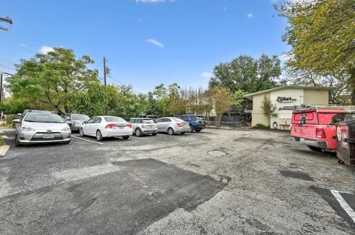 2021 Bluebonnet Ln, Austin TX 78704-8826 exterior