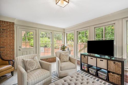 5511 Durrett Dr, Atlanta GA 30338-2948 exterior