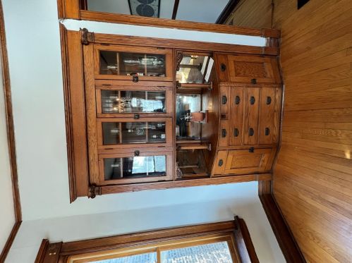 1334 Cornelia Ave, Chicago IL 60618-6035 exterior