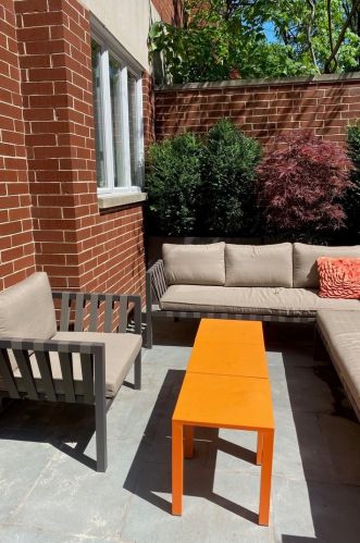 2056 Lincoln Ave, Chicago IL 60659-2314 exterior