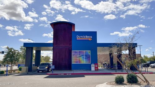 3334 Cambridge Ave, Phoenix AZ  85008-1216 exterior