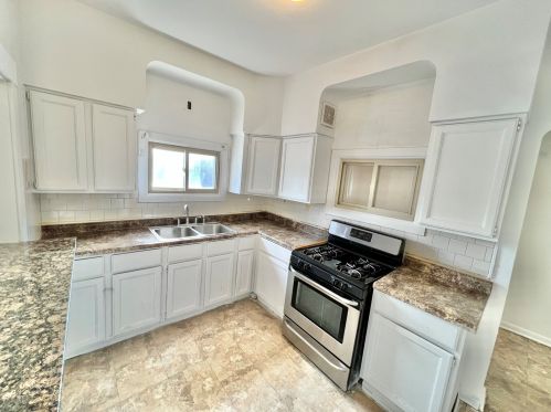 814 Harding Ave, Chicago IL 60805-1437 exterior