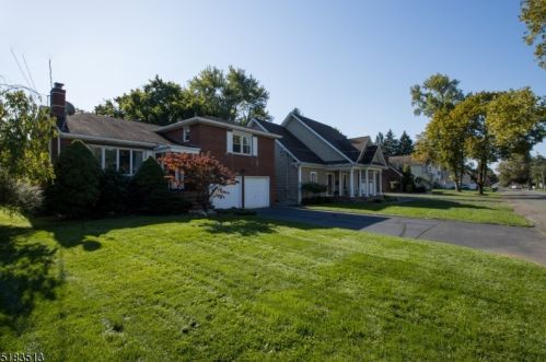 2060 Prospect Ave, Scotch Plains NJ  07076-1369 exterior