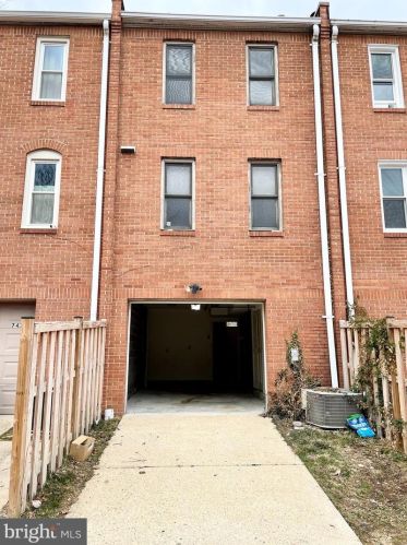 749 3rd St, Washington DC  20001-2624 exterior