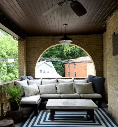 802 Center Ave, Pittsburgh PA 15202-2504 exterior