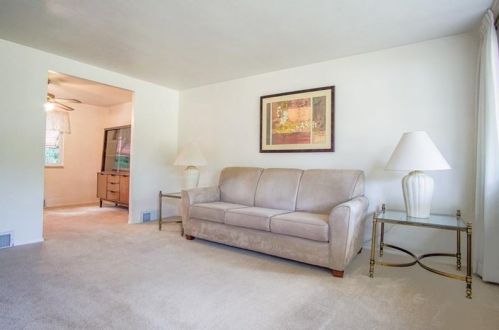 264 Southward Dr, Moon Twp, PA 15108-3150