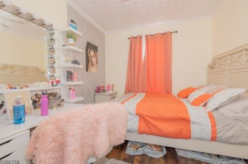 317 Madison Ave, Paterson NJ 07524-2622 exterior