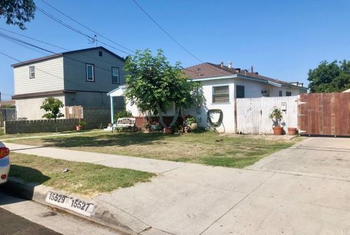 15529 Blaine Ave, Bellflower, CA 90706-3609