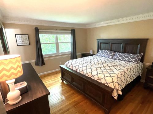 2371 Crestline Dr, Saint Louis MO 63129-3713 exterior