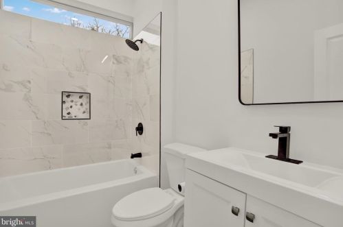 5104 Just St, Washington DC 20019-5560 exterior