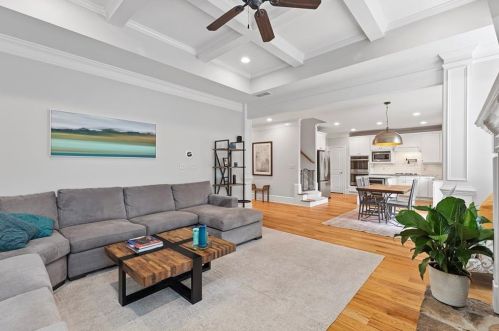 2043 Mendenhall Dr, Atlanta GA 30341-1789 exterior