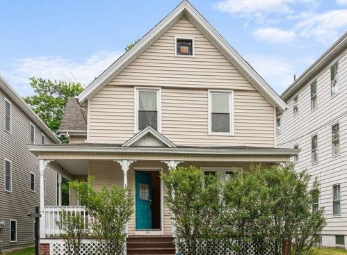 113 Oakland Ave, Providence RI 02908-3632 exterior