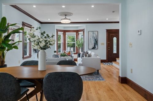 78 Hbr Vw St, Boston MA exterior