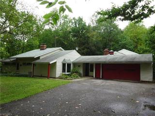 3899 Brainard Rd, Cleveland, OH 44122-4515