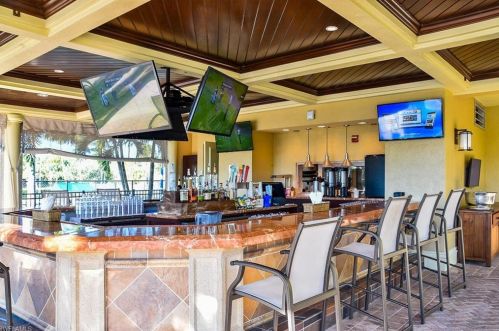 1414 Borghese Ln, Naples FL 34114-7885 exterior