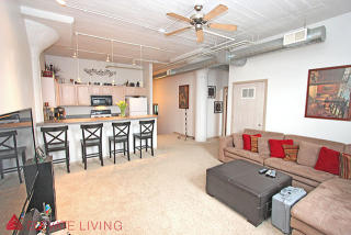 1011 Jones St, Omaha NE  68102-2911 exterior