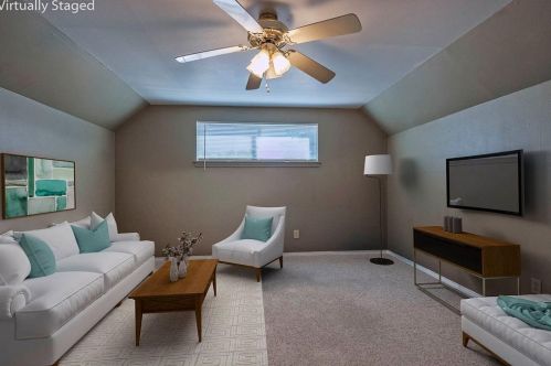 2664 Beechmont Dr, Dallas TX 75228-4224 exterior