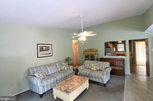 9 Datchet Close, East Freehold NJ 07728-3822 exterior