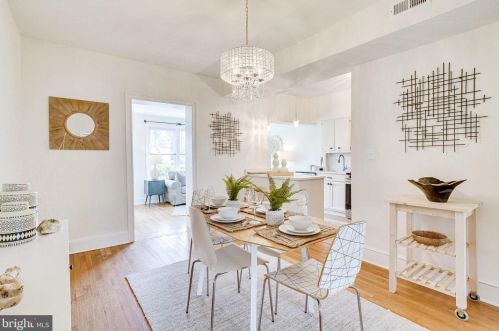 1839 A St, Washington DC 20003-1521 exterior