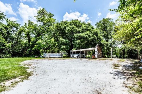 1619 15th St, Huntsville TX 77340-4349 exterior