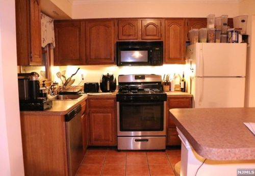 42 Prospect St, Paterson NJ  07506-3770 exterior