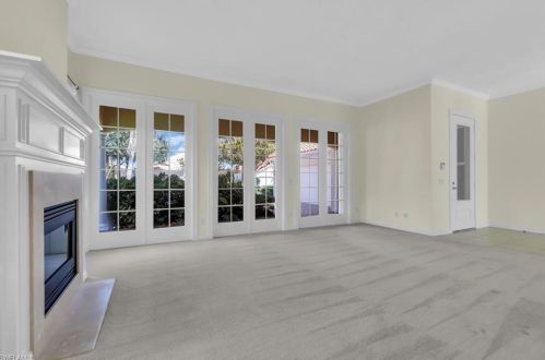 4822 Martinique Way, Naples FL 34119-9551 exterior