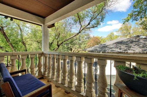 2307 Alta Vis Ave, Austin TX 78704-5229 exterior