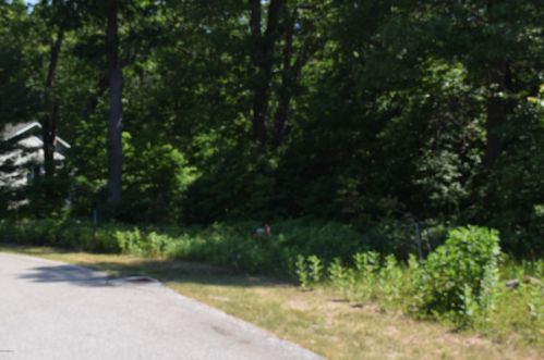 1421 Addison Way, Meskegon MI 49445-1175 exterior