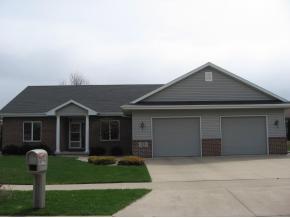413 Rolling Meadows Ln, Appleton, WI 54913-7178