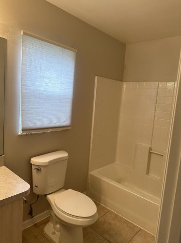 1058 Provincetown Ln, Fort Pierce FL 34953-2363 exterior